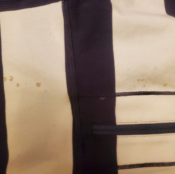 Lululemon running shirt - Picture 3 of 3